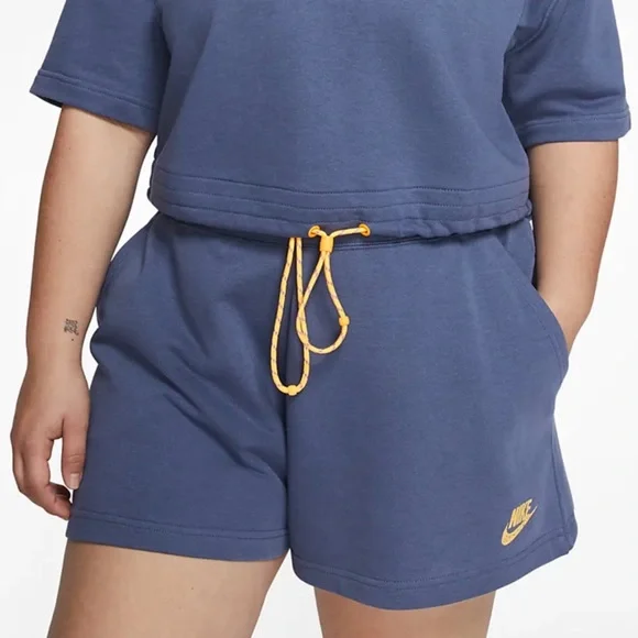 Nike Sportswear French Terry Icon Clash Shorts Plus Size 2X - Picture 2 of 8